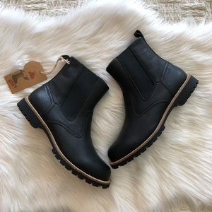kodiak bria chelsea boot
